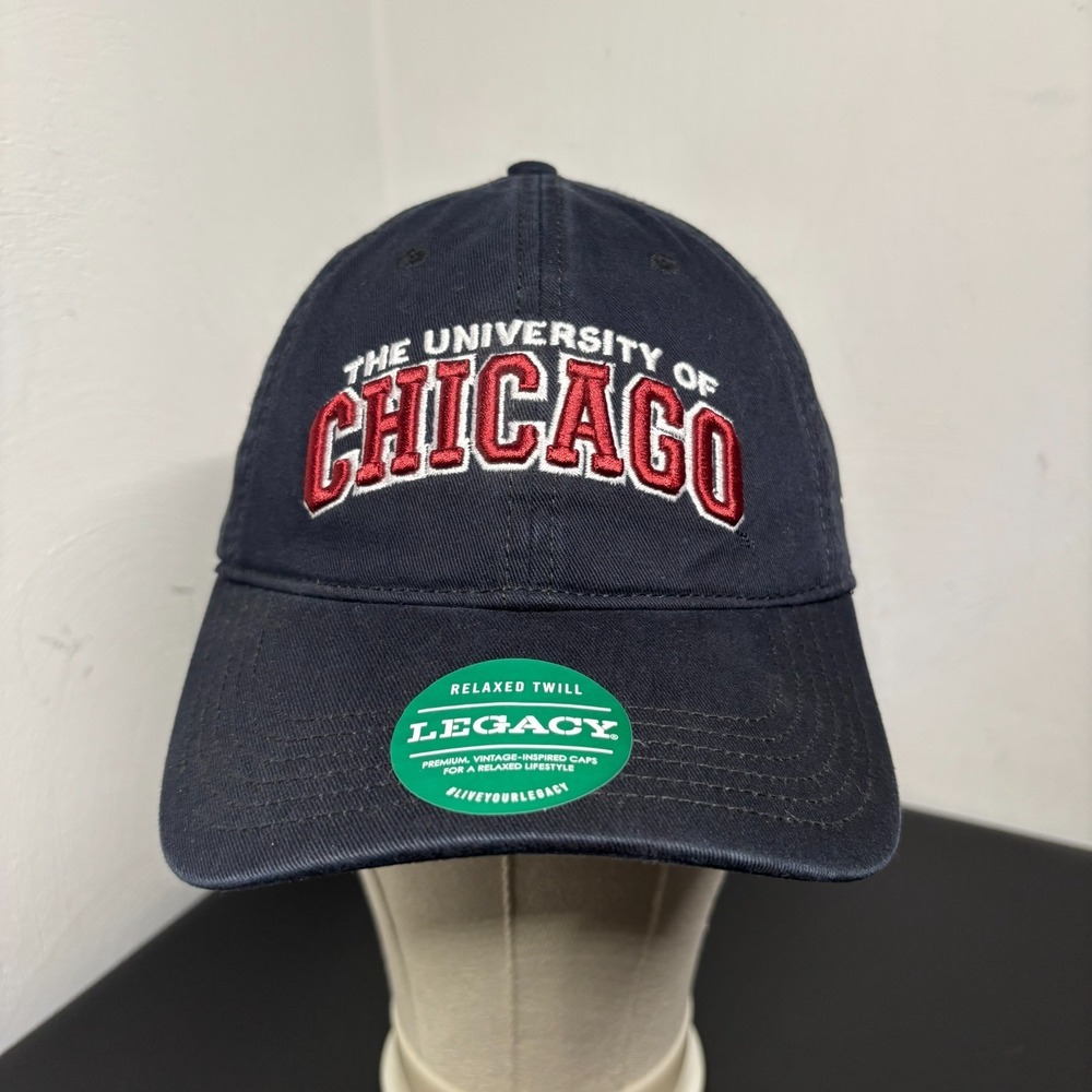 University of Chocago Legacy Baseball Cap‎ NWOT Hat Navy Strapback Unisex OSFM